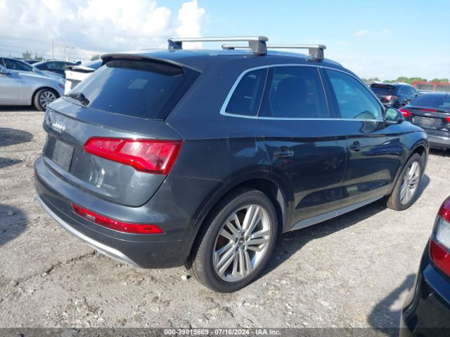 WA1BNAFY7K2018977 Audi Q5 45 Premium