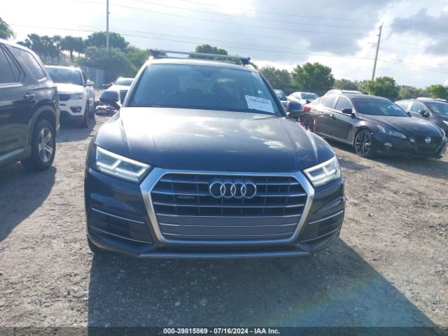 WA1BNAFY7K2018977 Audi Q5 45 Premium