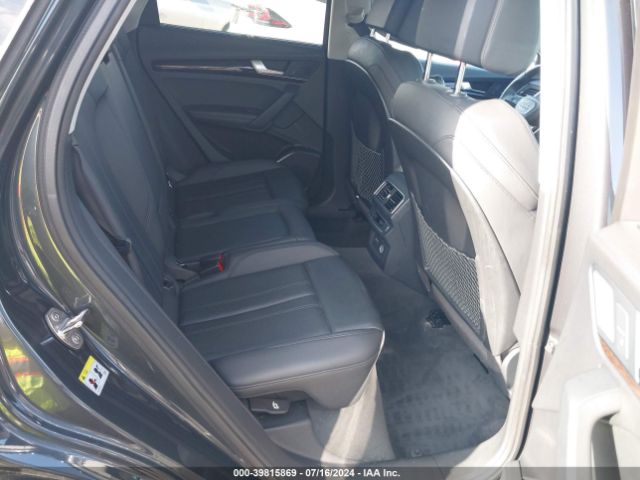 WA1BNAFY7K2018977 Audi Q5 45 Premium