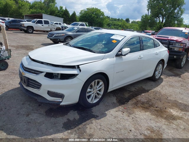 Chevrolet MALIBU LT 2018 1G1ZD5ST5JF263432 Image 2