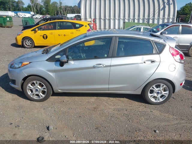 Ford FIESTA SE 2016 3FADP4EJXGM147431 Image 14