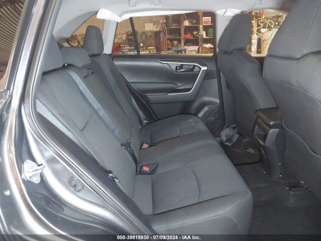 Toyota RAV4 LE 2021 2T3G1RFV1MC189571 Image 8
