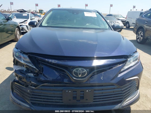 Toyota CAMRY LE 2022 4T1C11AK2NU021640 Image 12