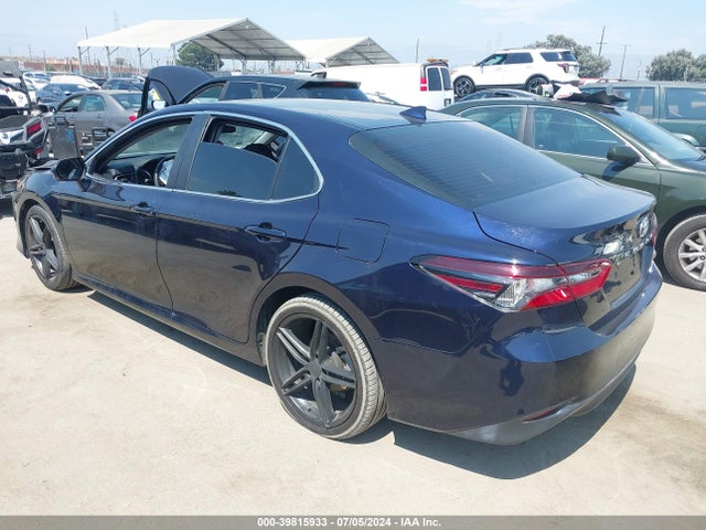Toyota CAMRY LE 2022 4T1C11AK2NU021640 Image 3