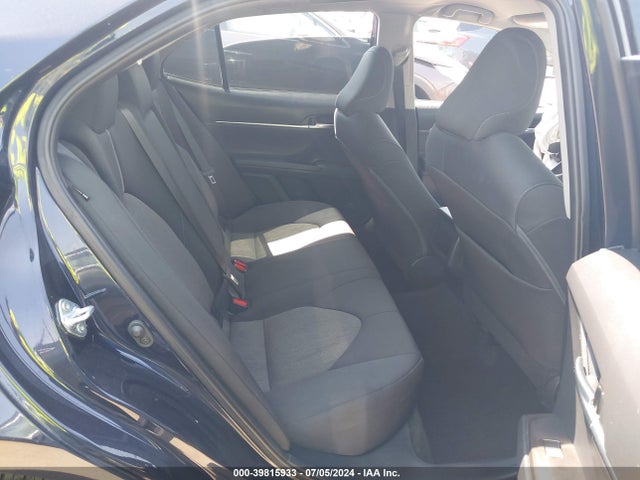 Toyota CAMRY LE 2022 4T1C11AK2NU021640 Image 8