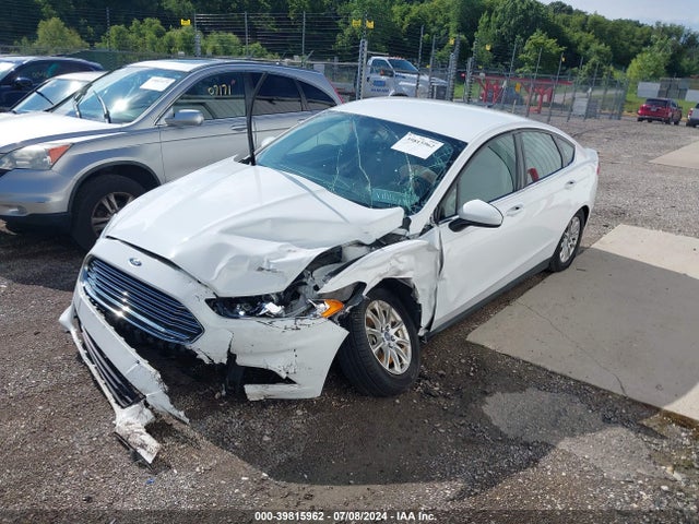 Ford FUSION S 2015 3FA6P0G71FR223428 Image 2