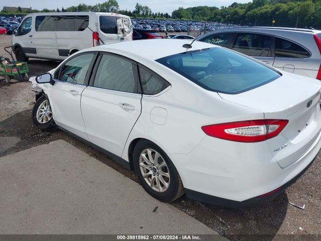 Ford FUSION S 2015 3FA6P0G71FR223428 Image 3