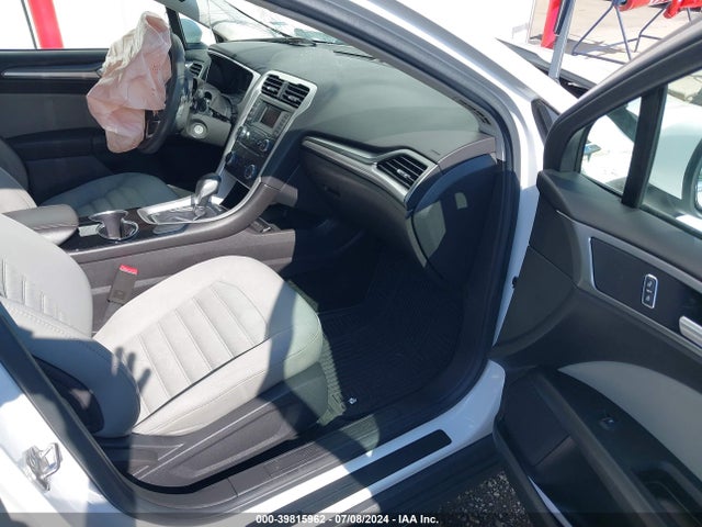 Ford FUSION S 2015 3FA6P0G71FR223428 Image 5