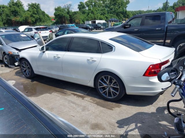 LVY982MK1JP037731 Volvo S90 T5 Momentum