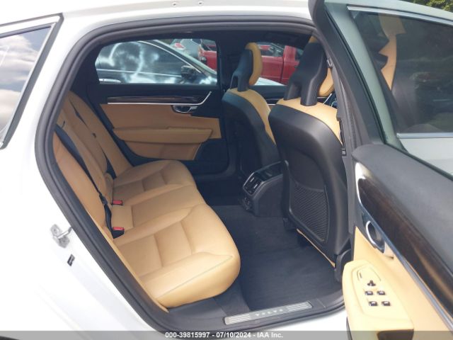 LVY982MK1JP037731 Volvo S90 T5 Momentum