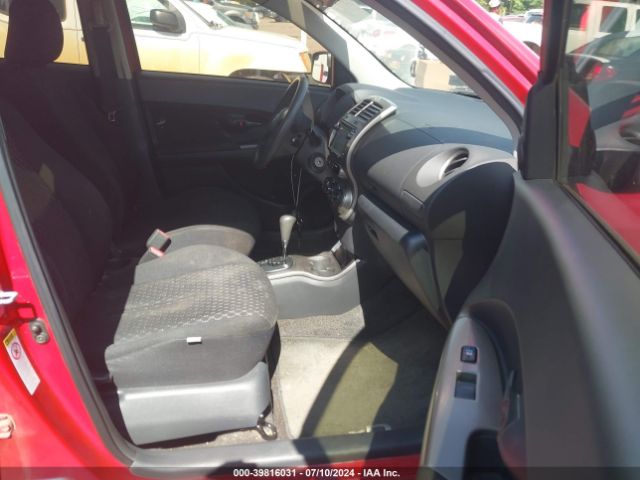 JTKKUPB44E1043773 Scion XD