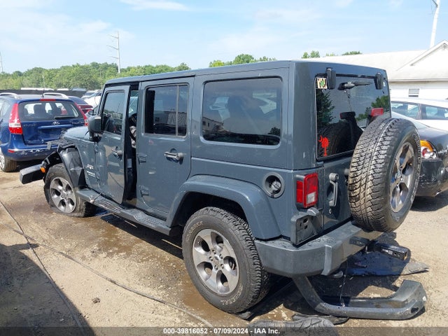 1C4BJWEG1HL579136 Jeep Wrangler Unlimited Sahara 4x4