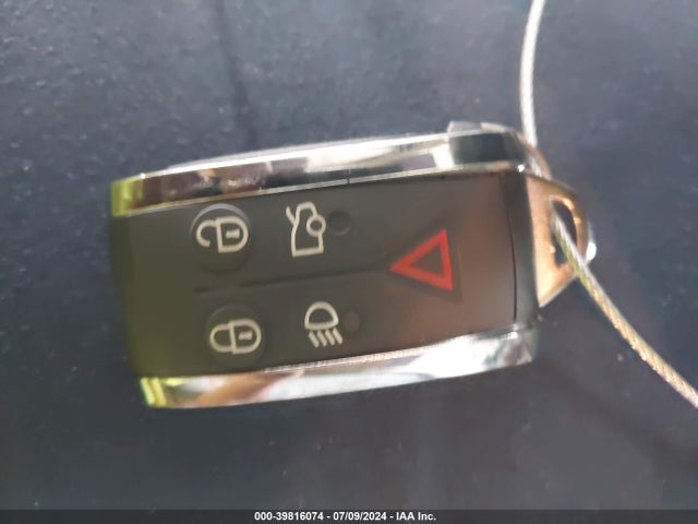 2012 JAGUAR XF SAJWA0FB8CLS41311 Photo 10