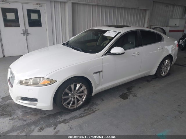 2012 JAGUAR XF SAJWA0FB8CLS41311 Photo 1