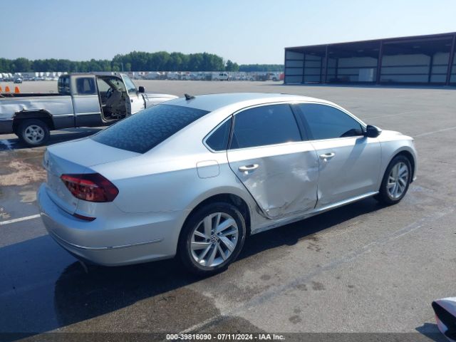 1VWBA7A31JC040057 Volkswagen Passat 2.0t Se