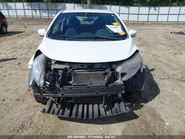 Nissan Versa Note S (sr) 2015 3N1CE2CP4FL433080 Image 13
