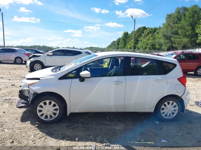Nissan Versa Note S (sr) 2015 3N1CE2CP4FL433080 Image 15