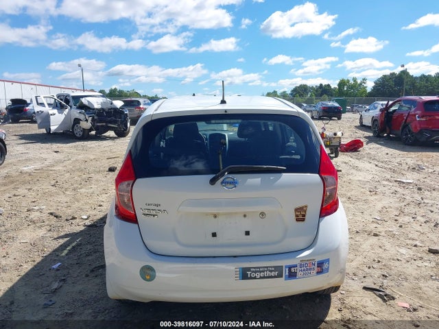 Nissan Versa Note S (sr) 2015 3N1CE2CP4FL433080 Image 17