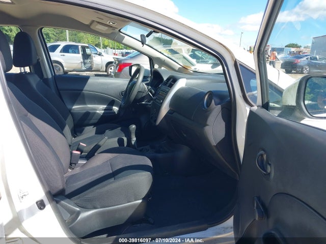 Nissan Versa Note S (sr) 2015 3N1CE2CP4FL433080 Image 5