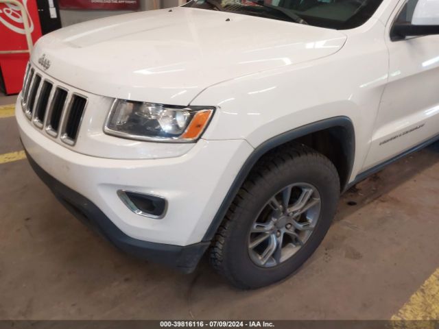 1C4RJFAG2FC710818 Jeep Grand Cherokee Laredo