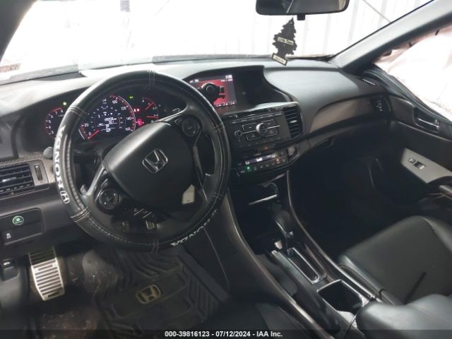 1HGCR2F52HA151091 Honda Accord Sport