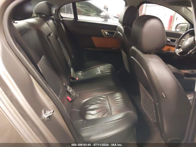 2009 JAGUAR XF SAJWA05B69HR39915 Photo 7