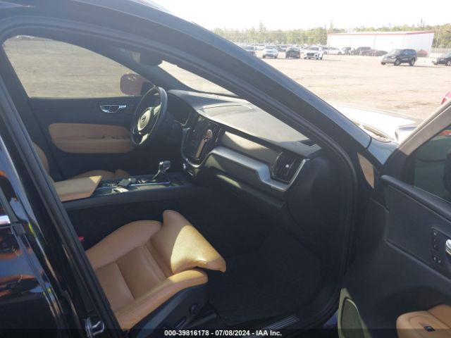 LYV102DK1KB246833 Volvo Xc60 T5 Momentum