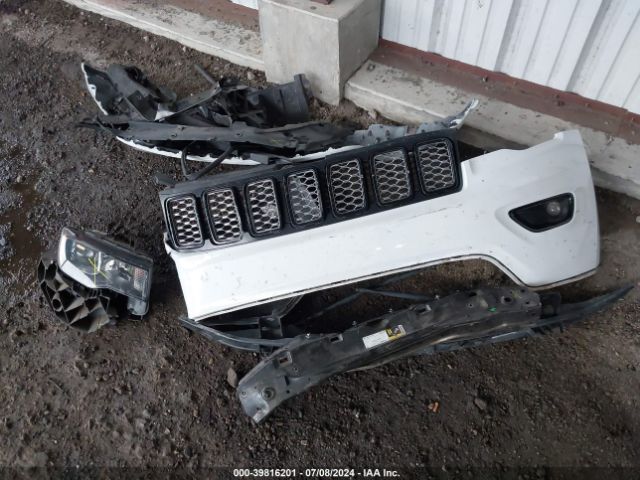 1C4RJEAG4KC614578 Jeep Grand Cherokee Altitude 4x2