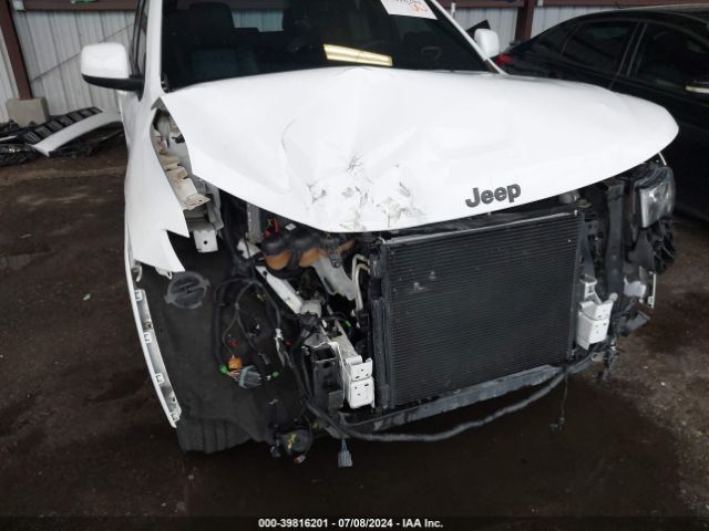 1C4RJEAG4KC614578 Jeep Grand Cherokee Altitude 4x2