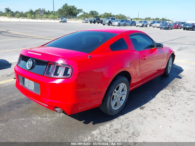 Ford Mustang V6 2014 1ZVBP8AM3E5332588 Image 4