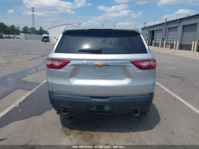 1GNERFKW6KJ136556 Chevrolet Traverse Ls