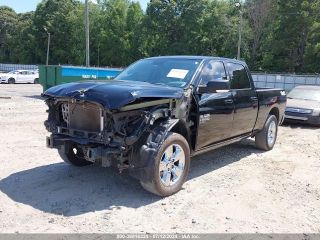 1C6RR7TT6KS713012 RAM 1500 Classic Big Horn  4x4 6'4 Box