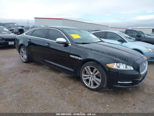 2012 JAGUAR XJ SAJWA2GB3CLV25696 Photo 0