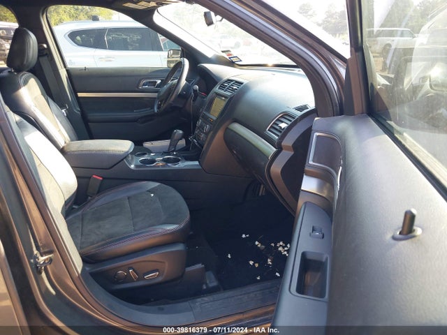 Ford EXPLORER XLT 2018 1FM5K7D89JGA24908 Image 5