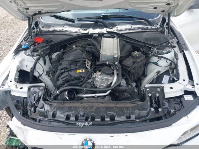 WBS3R9C53GK708717 BMW M4