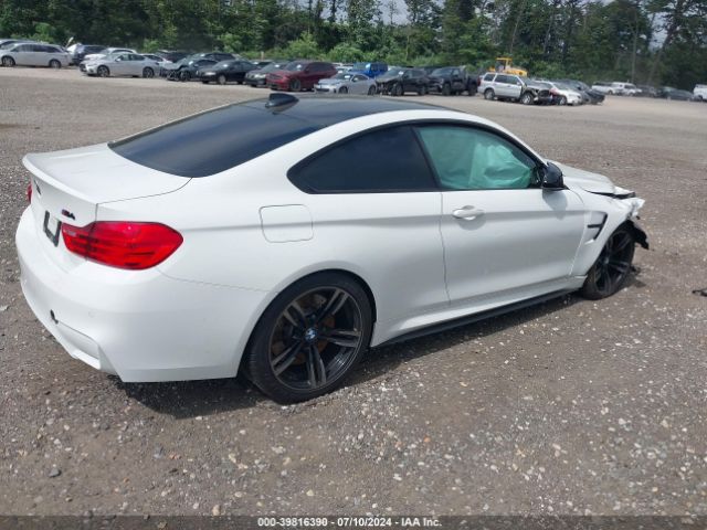 WBS3R9C53GK708717 BMW M4