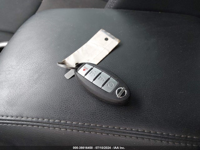 5N1DR2BMXLC618394 Nissan Pathfinder Sv 4wd