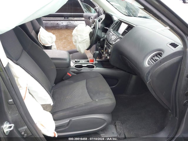 5N1DR2BMXLC618394 Nissan Pathfinder Sv 4wd