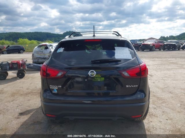 JN1BJ1CR8KW628929 Nissan Rogue Sport Sv