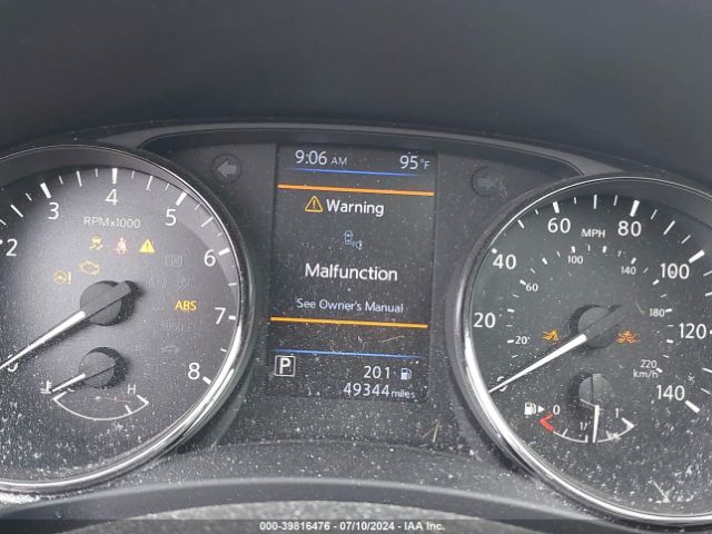 JN1BJ1CR8KW628929 Nissan Rogue Sport Sv
