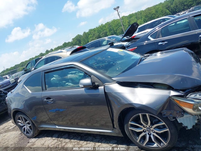 Scion TC 2016 JTKJF5C74GJ021133 Image 14