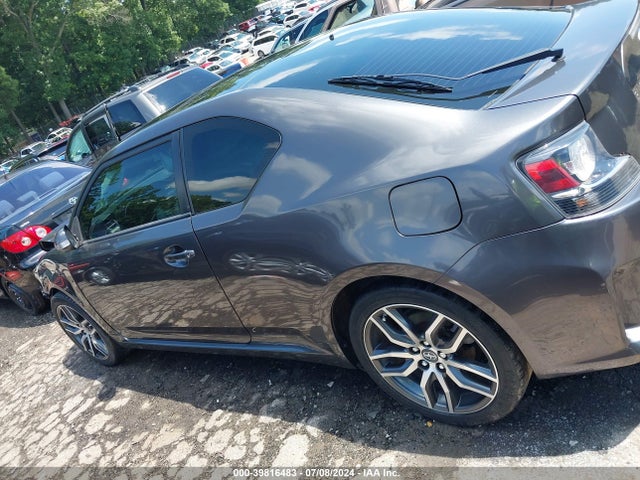 Scion TC 2016 JTKJF5C74GJ021133 Image 15