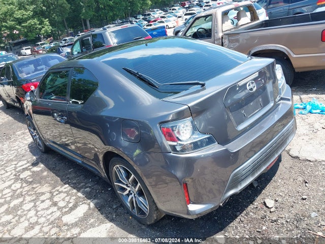 JTKJF5C74GJ021133 Scion TC