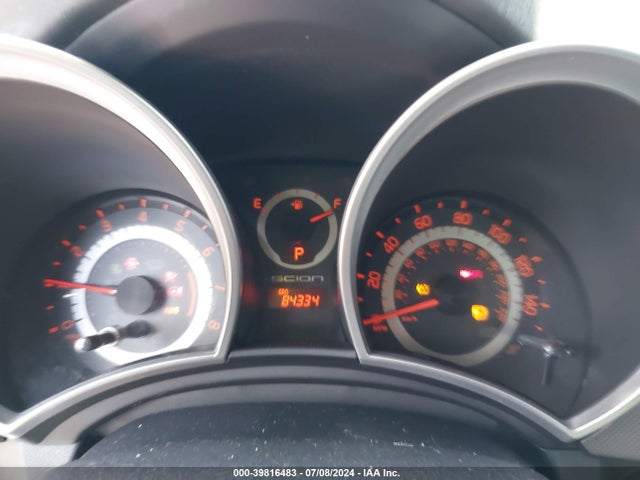 JTKJF5C74GJ021133 Scion TC