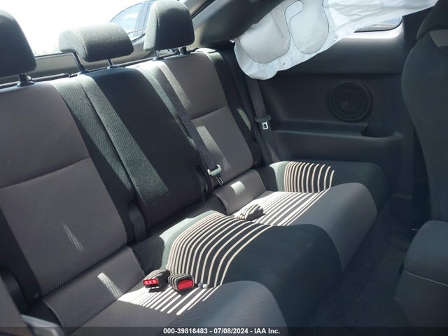 JTKJF5C74GJ021133 Scion TC