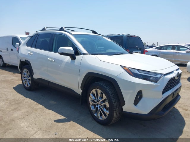 Toyota Rav4 Xle Premium 2022 JTMC1RFV8ND087146 Image 1