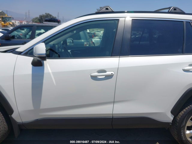 Toyota Rav4 Xle Premium 2022 JTMC1RFV8ND087146 Image 14