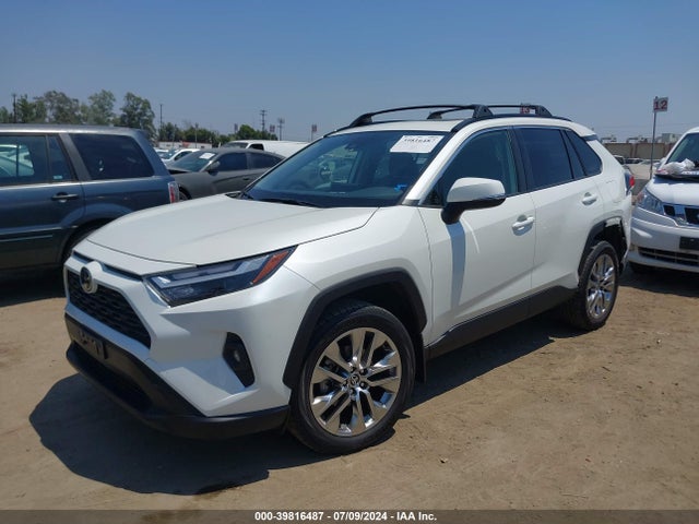 Toyota Rav4 Xle Premium 2022 JTMC1RFV8ND087146 Image 2
