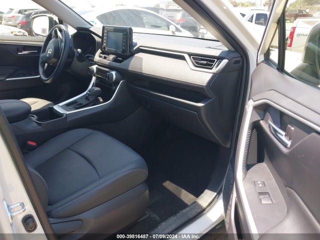 Toyota Rav4 Xle Premium 2022 JTMC1RFV8ND087146 Image 5