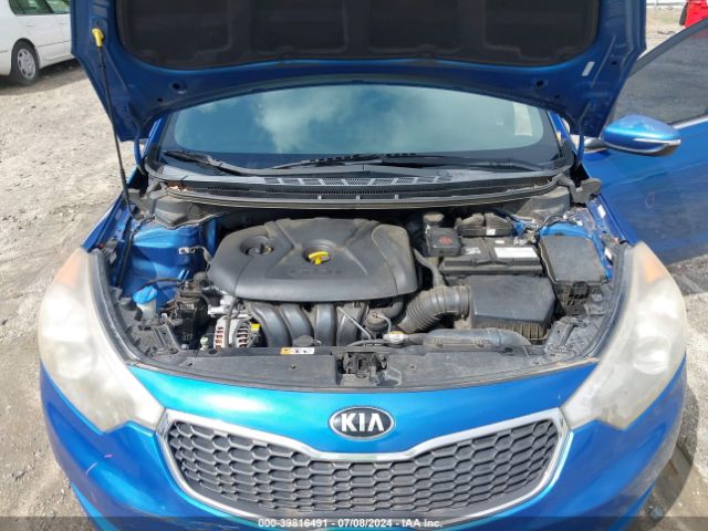 KNAFZ4A83E5102587 KIA FORTE EX
